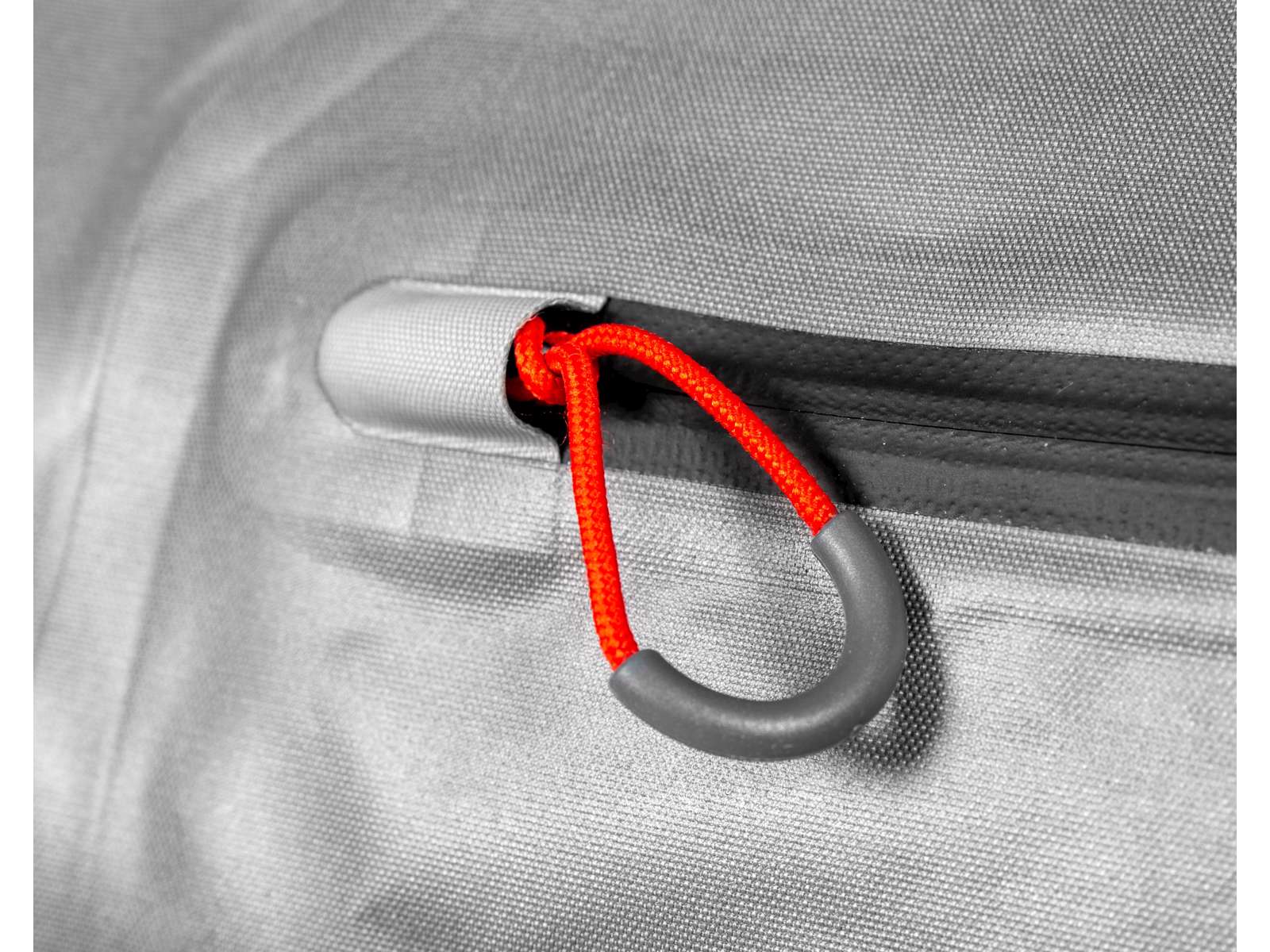 W6 Roll-Top Duffelbag